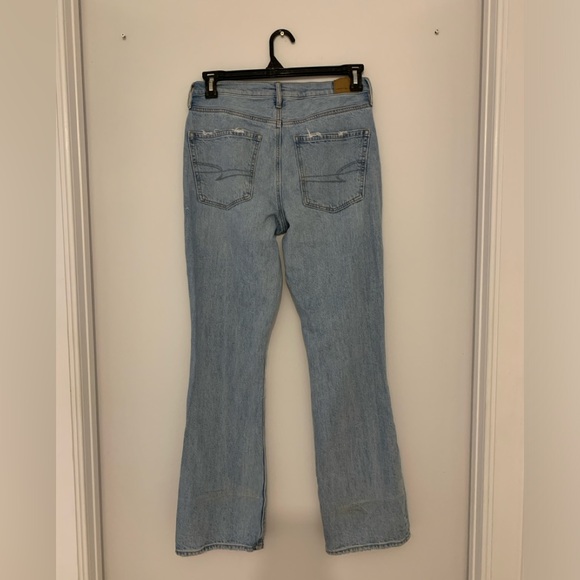 American Eagle Distressed Jeans - Picture 2 of 3